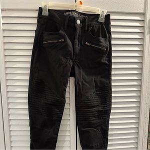 Womens size 2 American Eagle biker jeans never worn brand new without tags